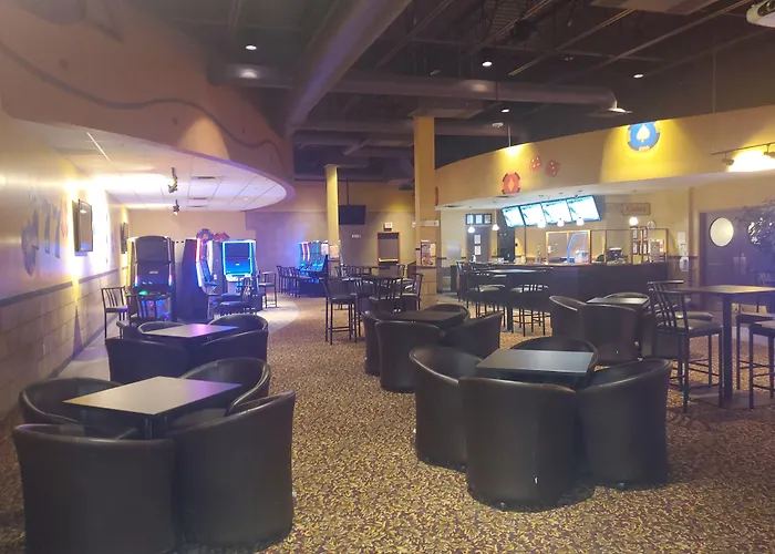 Canad Inns Destination Centre Club Regent CasinoCasino Hotel